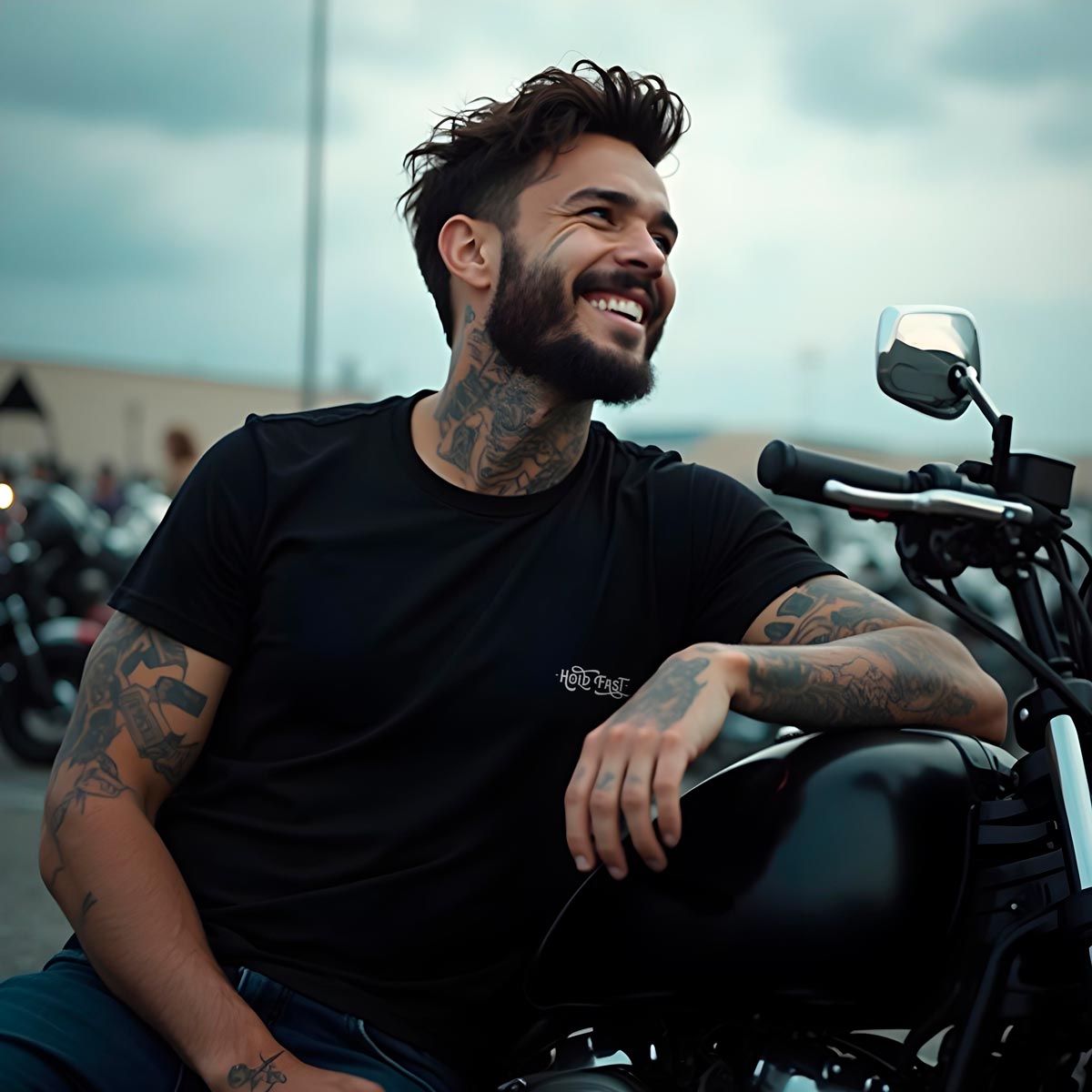 PLAYERA MANGA CORTA "HOLD FAST" HOMBRE