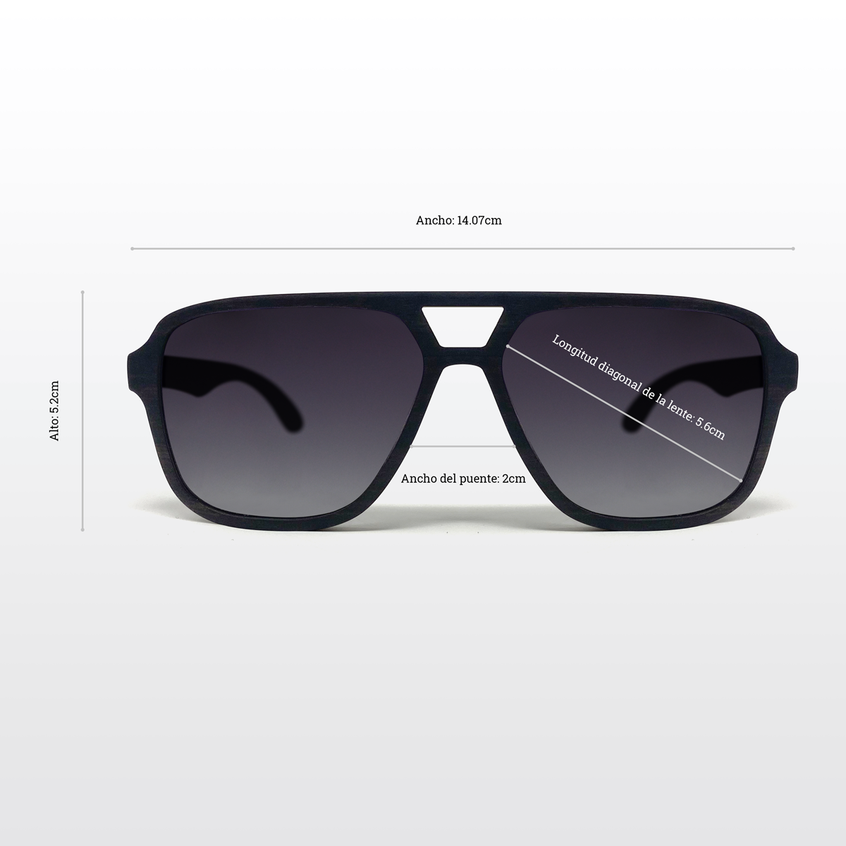 Lentes solares de madera de capas de ébano con lentes polarizados color humo. Actitud Libre. Eres implacable, te gusta la libertad y compartir con aquellos que se cruzan en tu camino. Lentes Solares de Madera Jinete.